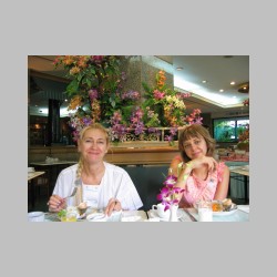 sniadanie w hotelu.html